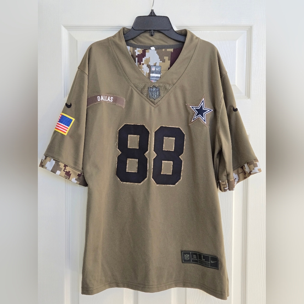 Dallas Cowboys Diggs #88 Salute to Service Nike Men's Limited Jersey Olive Green